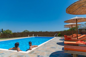 Villa Antia, Metaxata